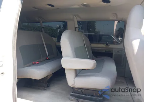 2012 Ford E-350 Super Duty Xlt z USA, uszkodzony, nr VIN 1FBNE3BL4CDA56590